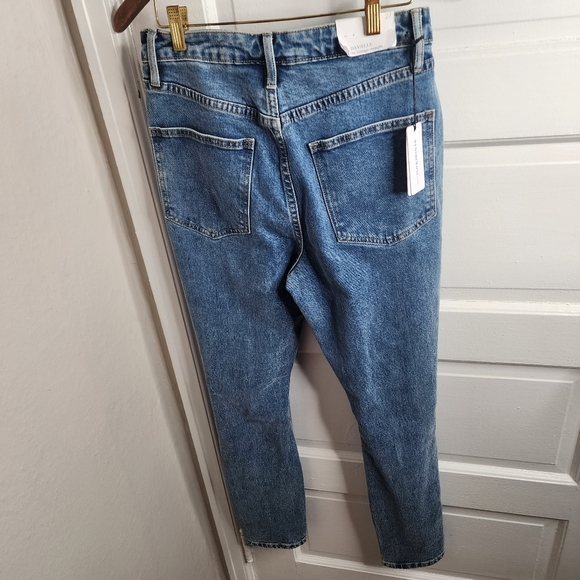 NEW We Wore What The Danielle Jeans High Rise Straight 27 - Picture 5 of 14